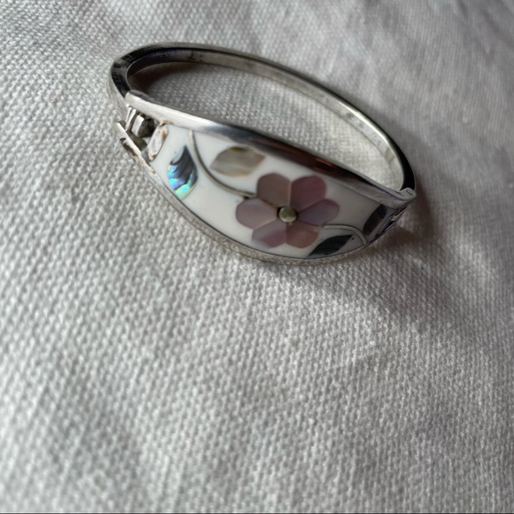 Alpaca Bracelet - Picture 2 of 5